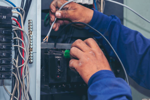 Best Electrical Contractors for Businesses  in Pineville, NC